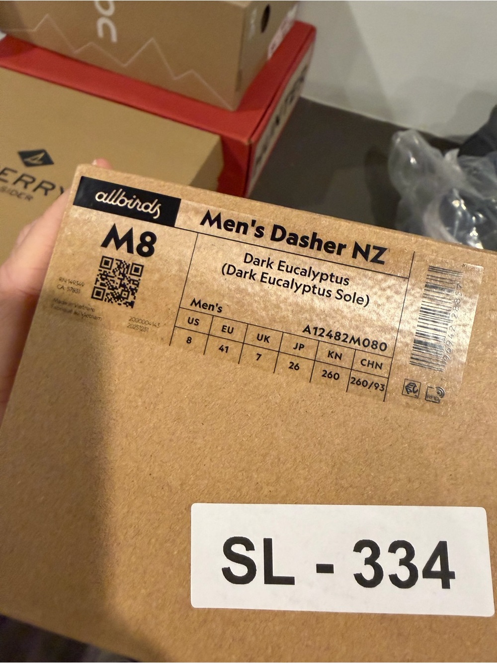 Allbirds Dasher NZ Men's Knit Runner in Olive and Tan - Picture 2 of 2